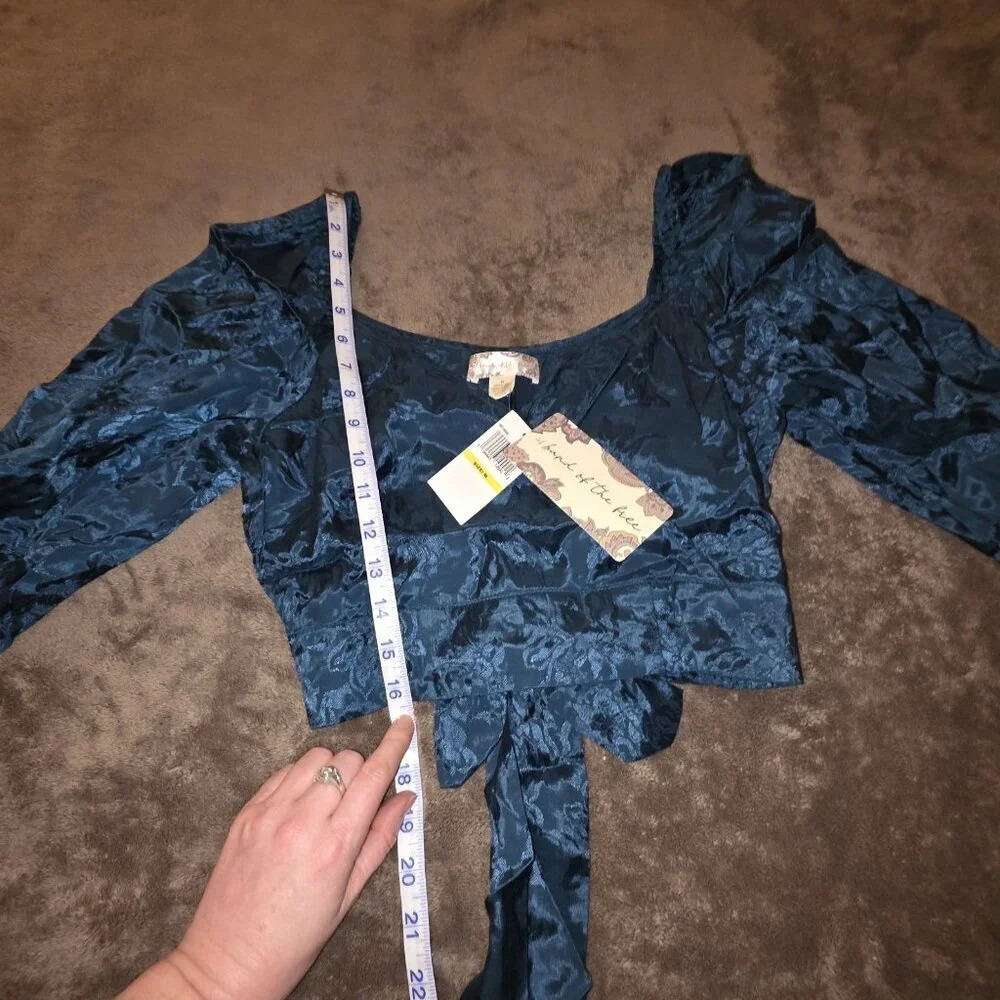 Band Of The Free Camille Wrap Crop Top Boho Teal NWT Medium - Picture 14 of 16